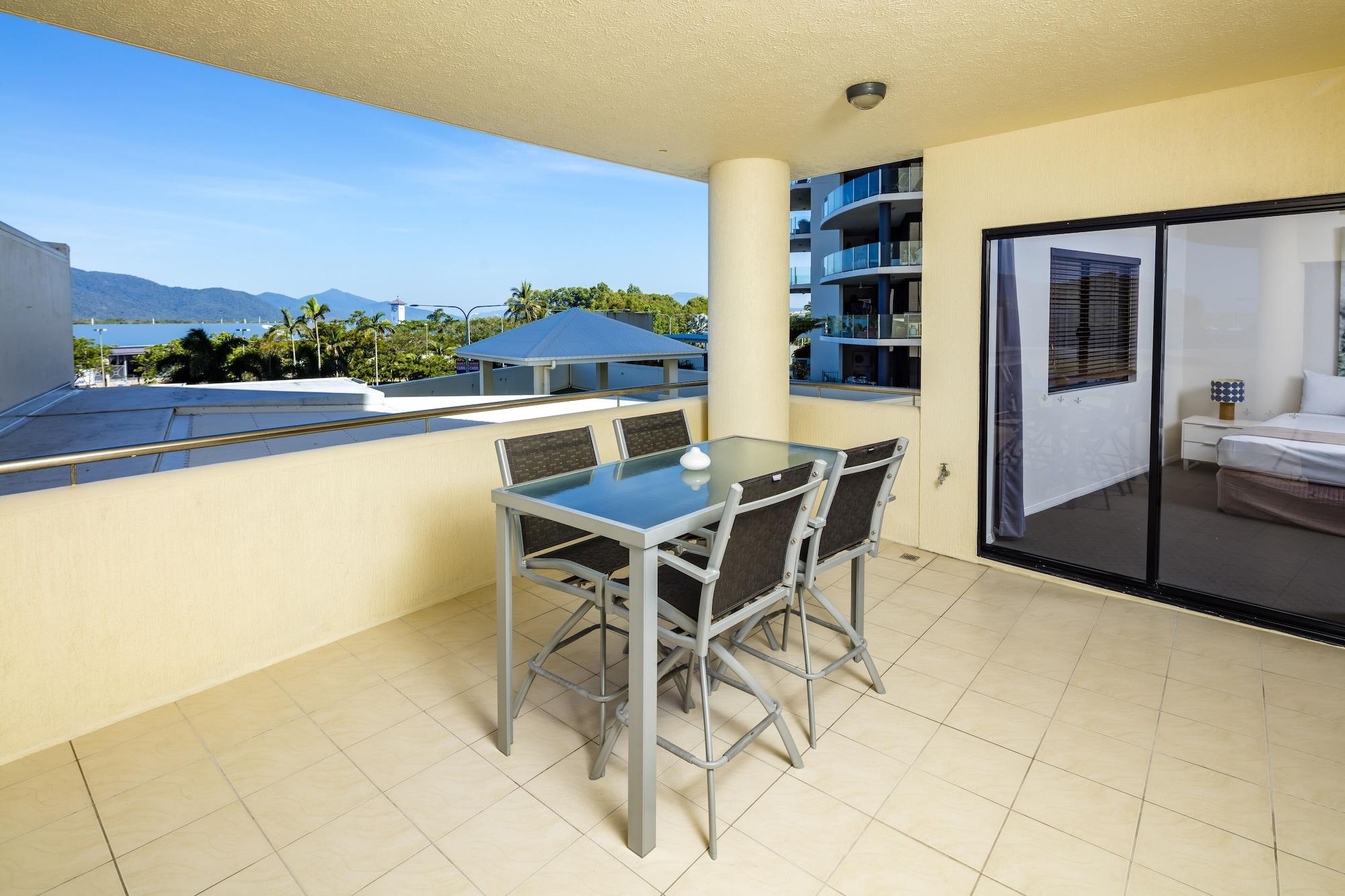 Jack And Newell Holiday Apartments Cairns Bagian luar foto