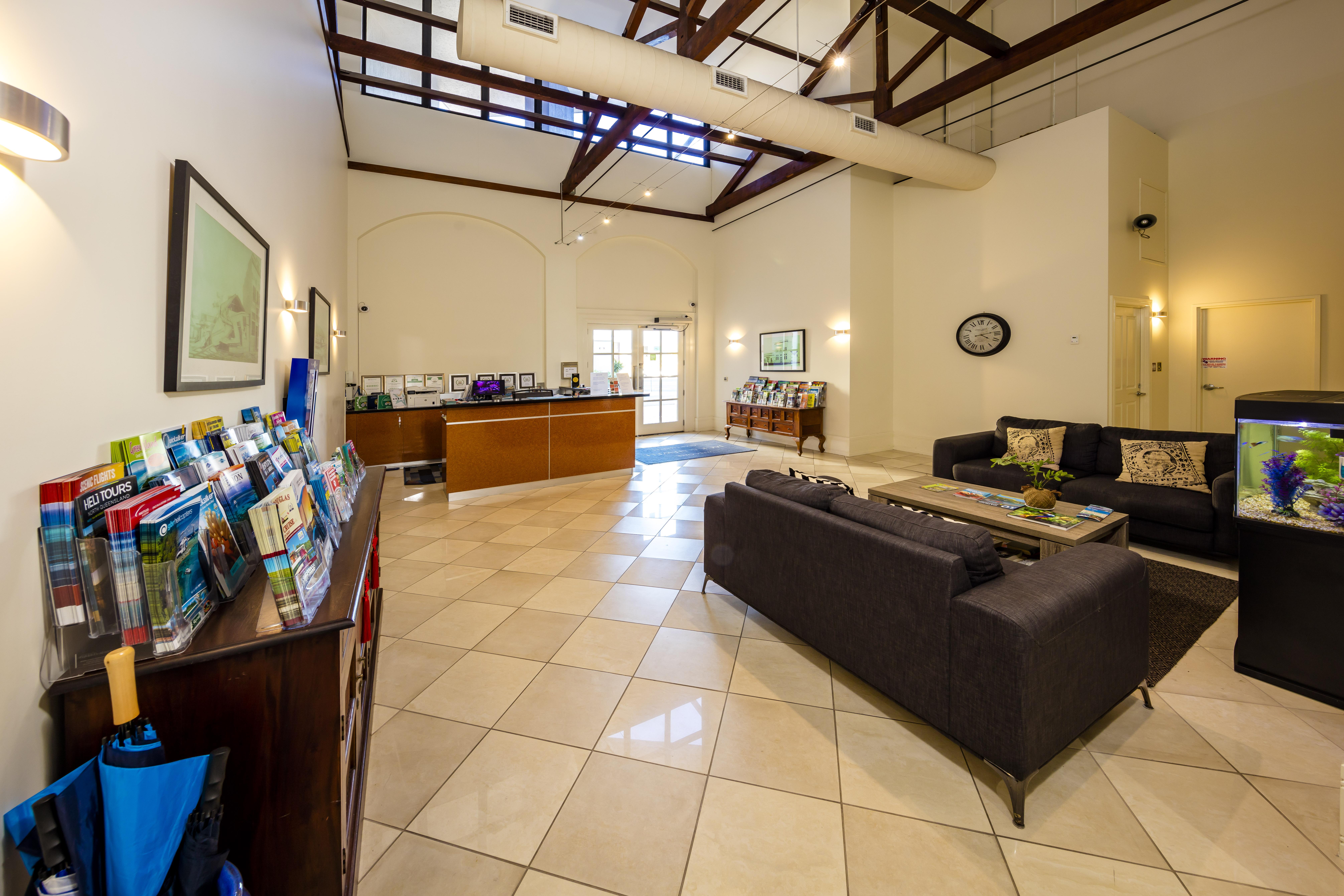Jack And Newell Holiday Apartments Cairns Bagian luar foto