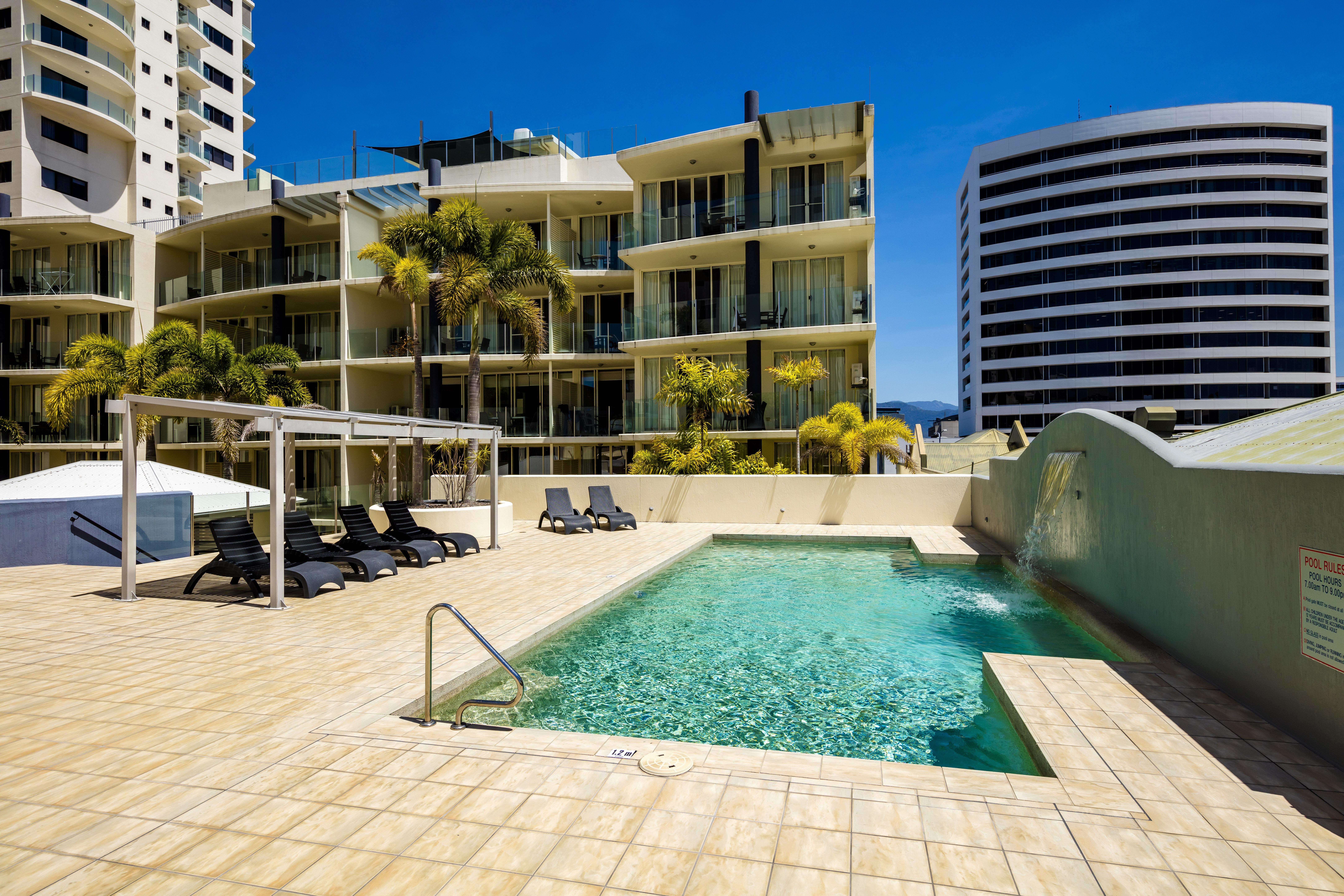 Jack And Newell Holiday Apartments Cairns Bagian luar foto