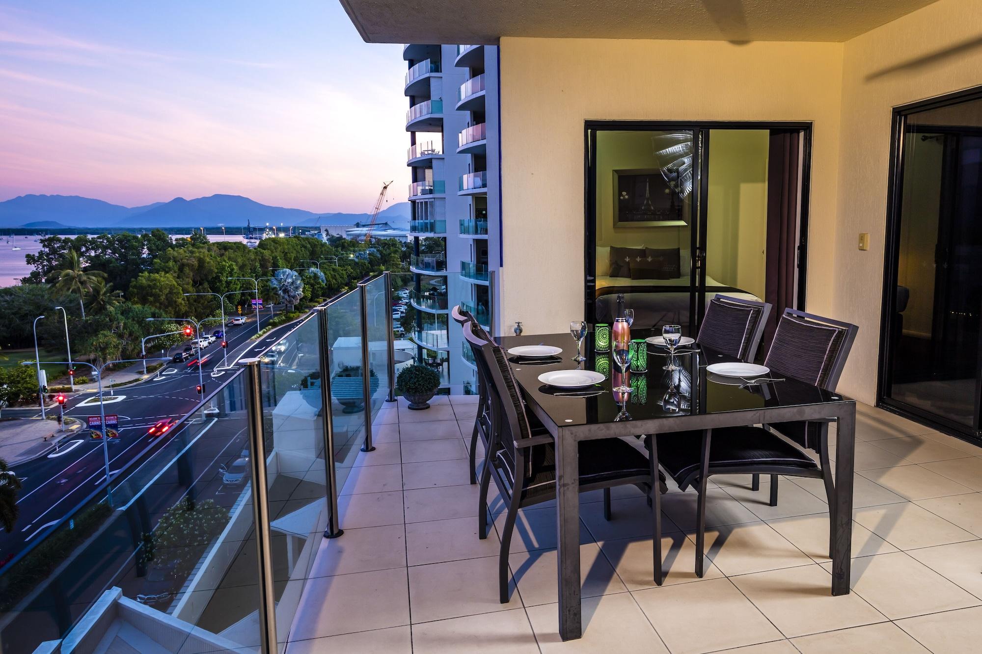 Jack And Newell Holiday Apartments Cairns Bagian luar foto