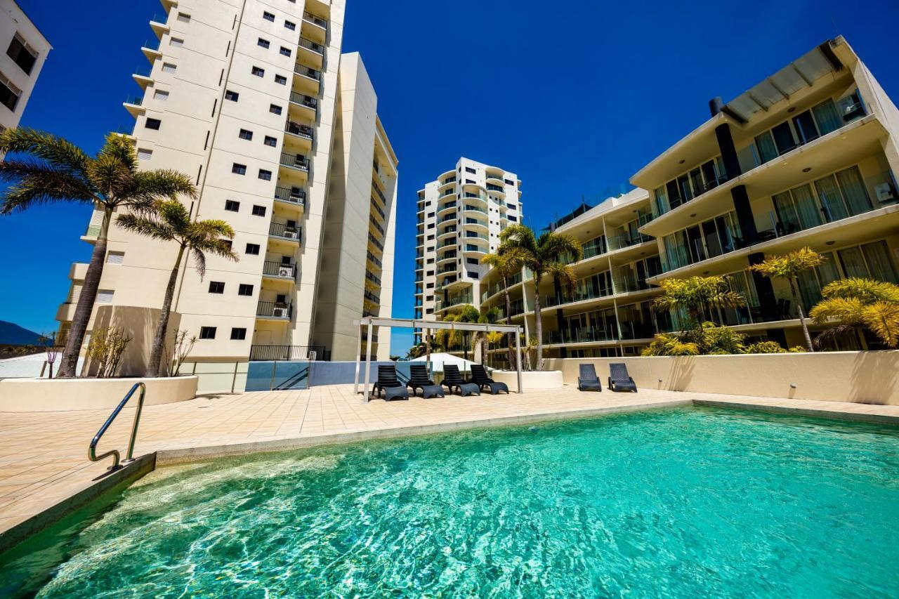 Jack And Newell Holiday Apartments Cairns Bagian luar foto